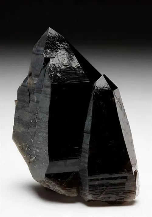how to identify obsidian